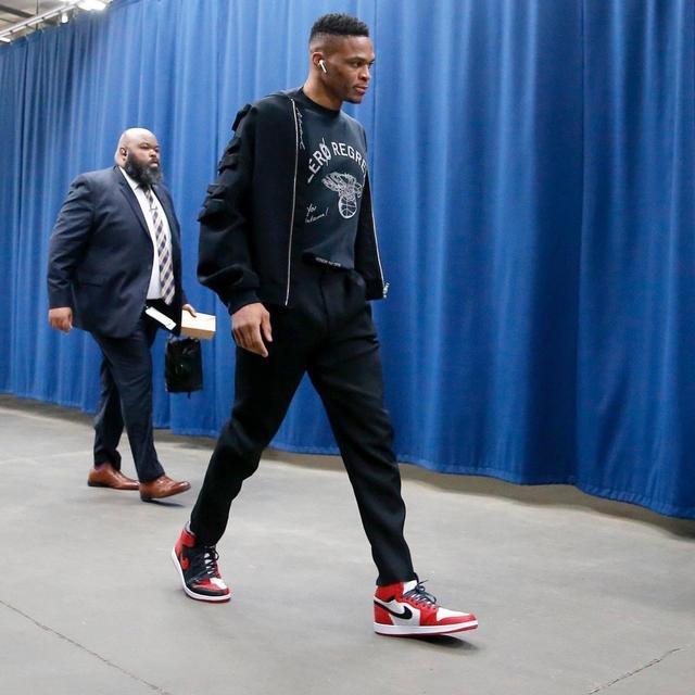 伤病恢复期 伤病恢复期