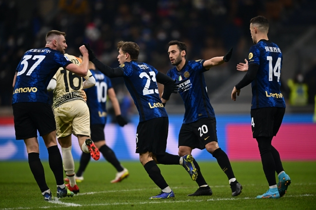 的詹皇写下 的詹皇写下